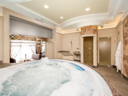 กิจกรรม, Hotel&SPA Pysanka, Готель Писанка, 3 сауни та джакузі - індивідуальнии відпочинок у СПА in ซามาร์สตึนีฟ