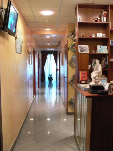 ブゥオナロッティ ホーム