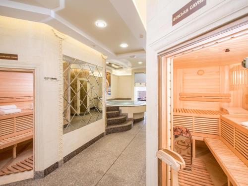 ซาวน่า, Hotel&SPA Pysanka, Готель Писанка, 3 сауни та джакузі - індивідуальнии відпочинок у СПА in ซามาร์สตึนีฟ