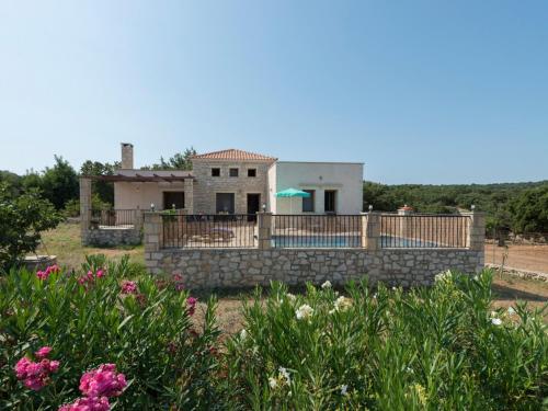  Nelida Villa in Gállos