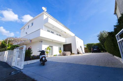 Apartment Diva Trogir 