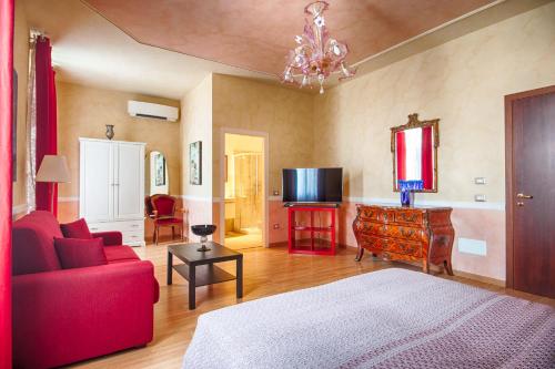 Lady Verona Residence, Verona (photo 8)