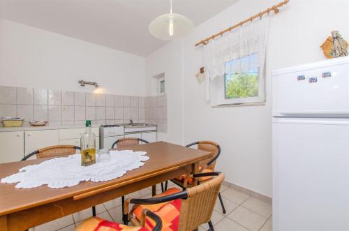  Apartments Ljiljana in Zavala