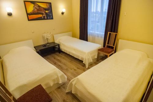 Noy Hotel Domodedovo Located in Novosyanovo, Noy Hotel Domodedovo is a perfect starting point from which to explore Novosyanovo. The hotel offers a wide range of amenities and perks to ensure you have a great time. To be