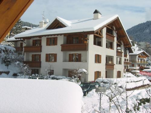  Residence Stefenine, Molveno bei Cadine