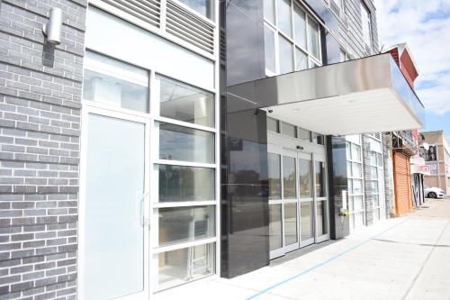 더 퀸스 호텔 - 출입구