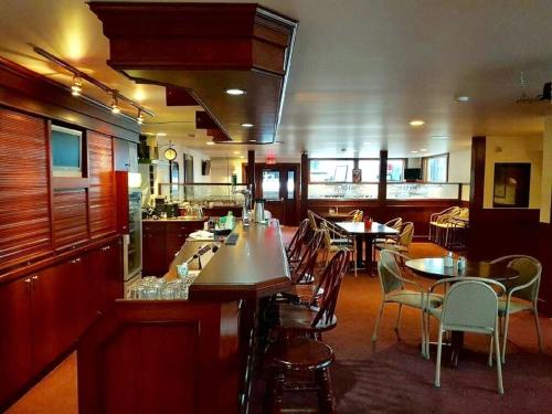 Restoran, Peaks Lodge in Revelstoke