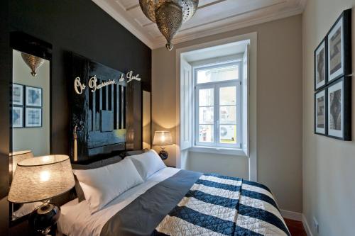 One-Bedroom Apartment image 10