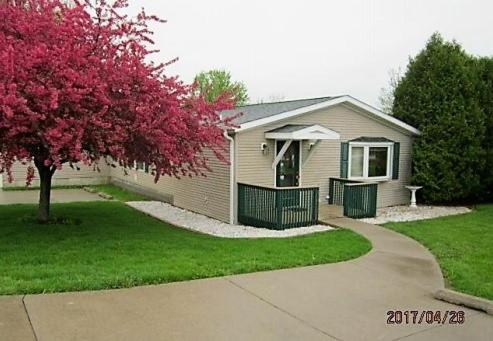 Sudbury Court Motel & RV Park Marengo (IA)