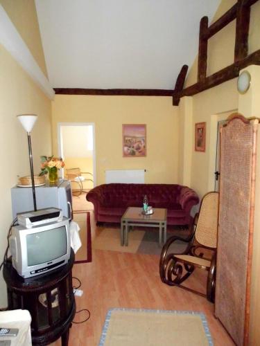 HAHNE Hotel und Appartements 5