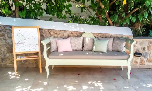  Nostalgia Home, Unterkunft in Ermioni