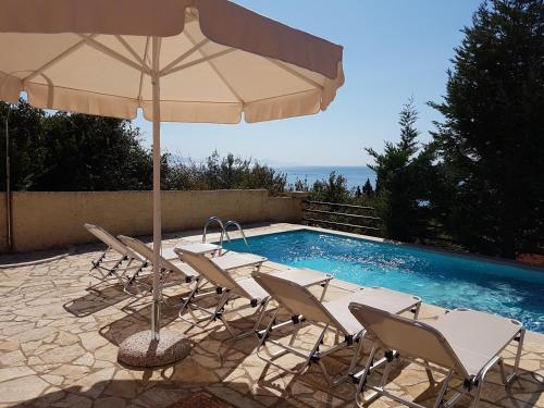 6 Emerald Bay - image 7