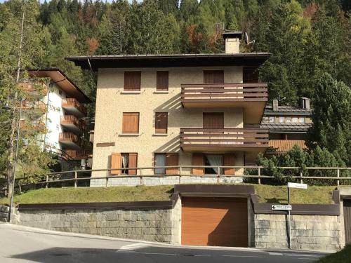Apartment in Madonna di Campiglio 