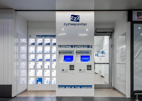  Resting Pods - ZZZleepandGo BGY Airport in Orio al Serio