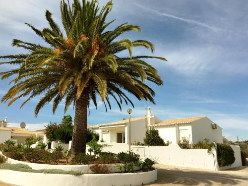  Monte de São Pedro - Vacation Home, Pension in Luz