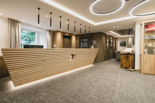 Lobby, Hotel Schwarzer Adler - Sport & Spa in Sankt Anton am Arlberg