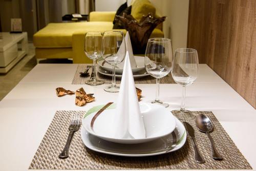 Karoly Corner Residences - image 13