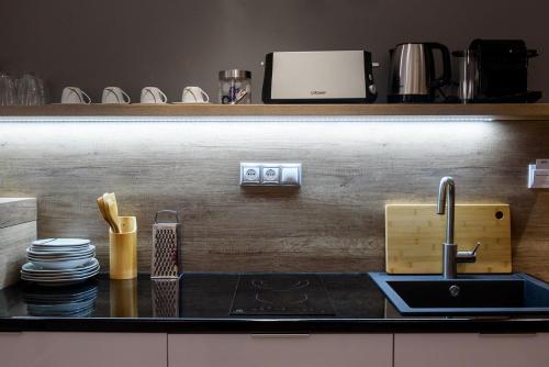 Karoly Corner Residences - image 6