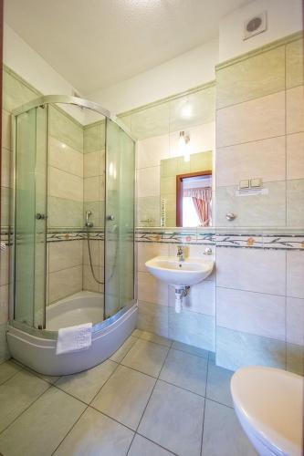 Hotel Pod Gołębiem - image 6
