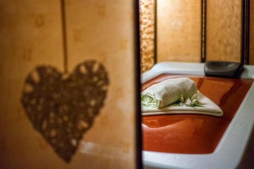 Hotel Pod Gołębiem - image 12