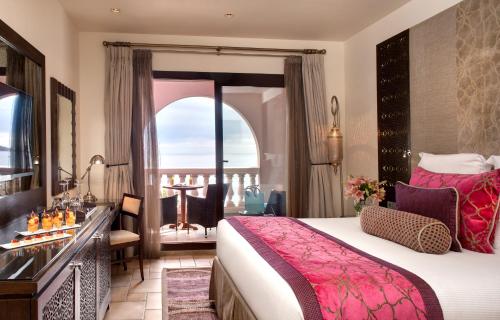 1 queen bed