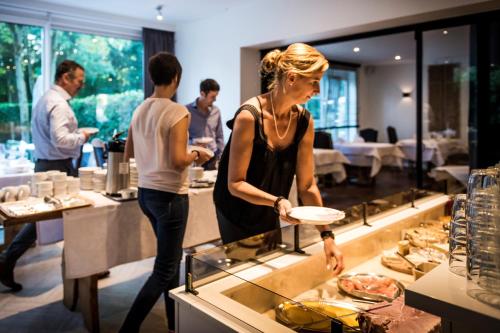 登邦滕奥斯酒店