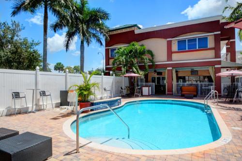 Plantation Inn Hotel and Lounge - image 6