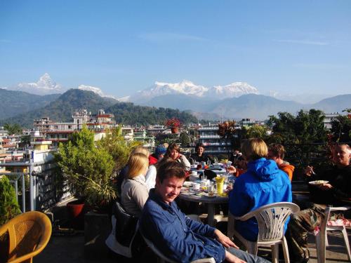 Ресторант, Hotel Orchid in Покхара