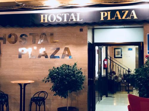 Hostal Plaza