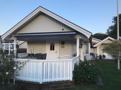 ทางเข้า, Badstugan in คาร์ลส์ฮามน์