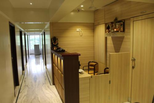 pravasi residency in مولوند غرب