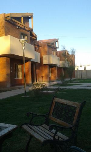 Garden, Duplex Kirara near Domingo Faustino Sarmiento Airport