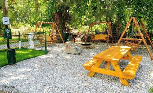 Anvil Campground - image 11