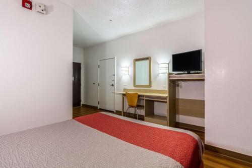 Motel 6-Fort Mill, SC - Charlotte