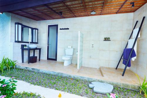 Garden Bungalow | Complimentary Return Domestic Transfer for 2 Adults with min 7-nights stay. Applicable for bookings made from 25th May, 2025, stay period till 31st Oct, 2025 image 5