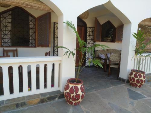 Giriş, Swahili Oasis in Mombasa
