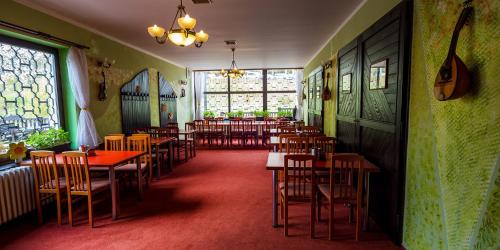 Restorāns, Hotel Trosky in Troskovice