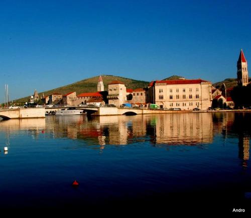  Trogir