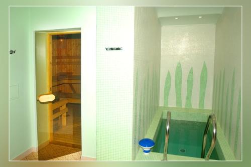 康普勒克斯巴豪斯酒店 康普勒克斯巴豪斯酒店