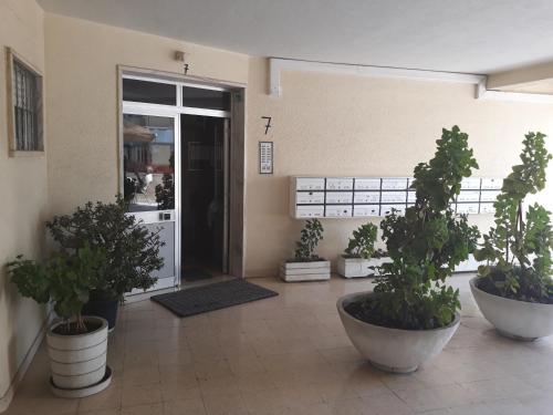  Cozy Beach Apartment near Tennis Court in Quinta de Santo António