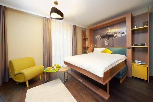 1 queen bed