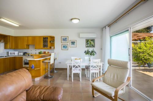 Protaras Beachfront Sirina Lina Suite