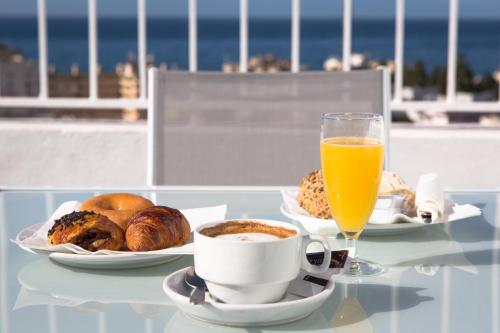 Marbella Inn - image 12