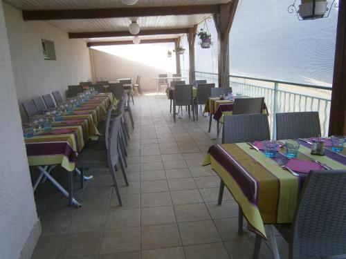 Hotel Restaurant De La Roche 3
