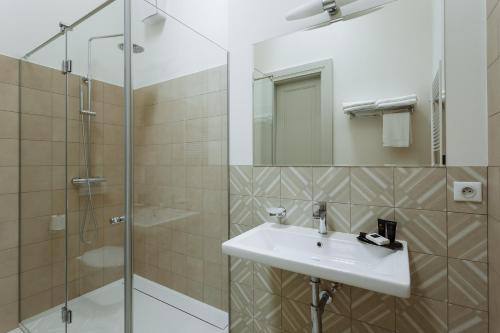 High Heaven - image 11