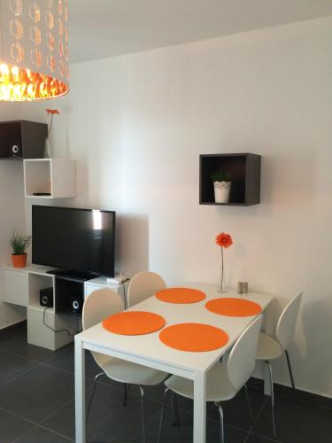 The modern apartment - main image