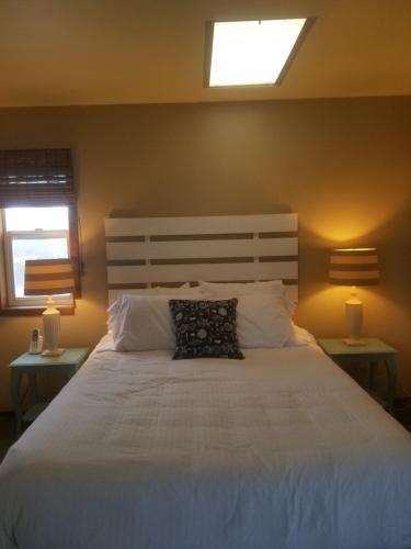 The Guesthouse Ocean View Cottages – Cannon Beach, OR