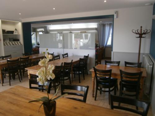 Hotel Restaurant De La Roche 2
