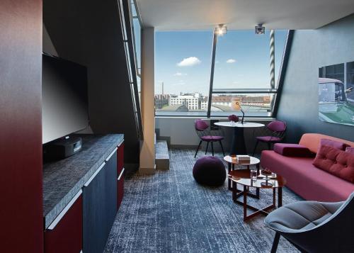 Sofitel Munich Bayerpost - image 4