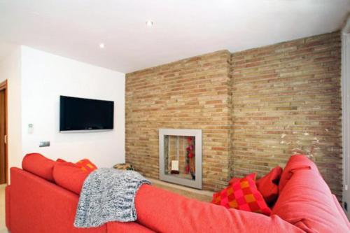 Fragata Sitges Rentals - Tap to explore photos